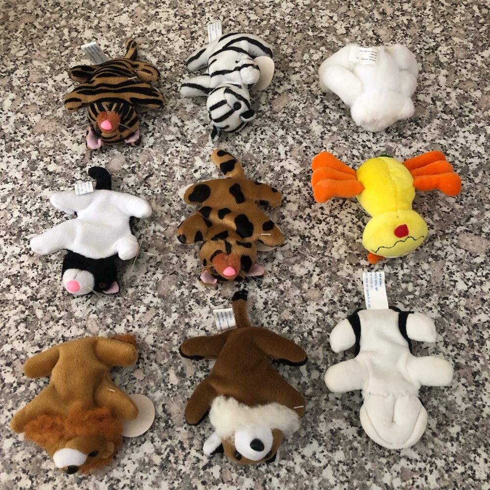 Beanie style plush mini animals bundle of 8 plus 1 jointed bear assorted colors - Picture 9 of 10